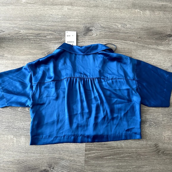 *NWT* Zara Royal Blue Crop Button Up Blouse Size XS - Picture 7 of 7